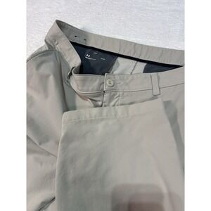 Under Armour Golf Pants Men's Size 42X30 UA Stretch Khaki
